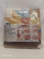 New Old Stock Fashion Print Blanket 90" x 72"