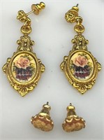 Vintage Victorian Cameo Earrings 2 Pair