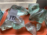 LOT OF GLASS ROCKS