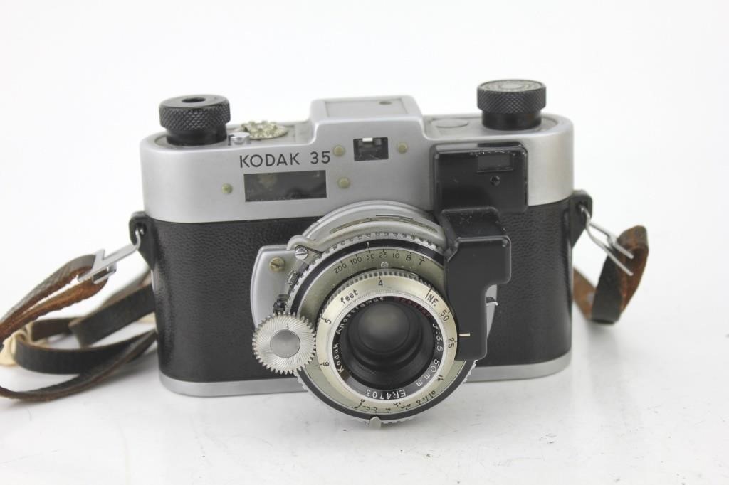 KODAK 35 35MM FILM CAMERA