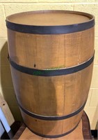 Vintage wooden keg barrel, with four metal