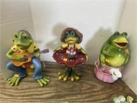 Frog drink dispenser and figures (approx 11”