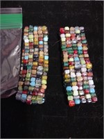 (2) stretch bracelets