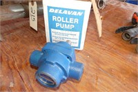 NEW Delavan Roller Pump  3/4" (With Box)