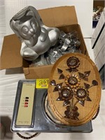 BOX OF FLATWARE, HOT PLATE, WOODEN CHIP FLOWER