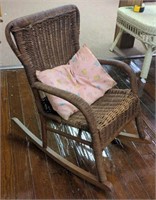 Children's wicker rocker Approximately