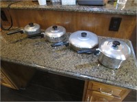 4- wagnerware magnalite pans w/lids