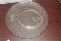 A Glass Fish Plate