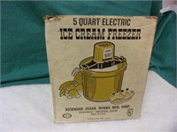 5 QT Electric Ice Cream Maker