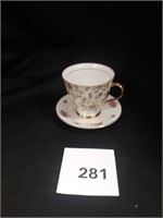 Footo Made in China Tea Cup & Saucer