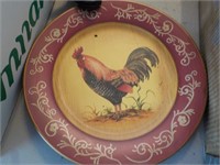 Decorative rooster plate