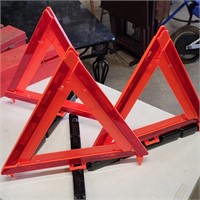 3 sets of  3 Triangle reflectors free standing