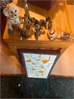 Figurines, and a table top