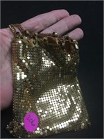 Adorable Gold Mesh Draw Chain Closing Hand Bag