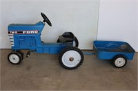 FORD TW-5 PEDAL TRACTOR WITH WAGON