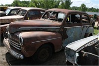1947 FORD 2-DOOR CAR