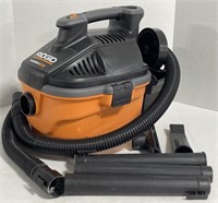 (CW) Ridgid 4 Gallon 5.0 Peak HP Wet/Dry Vac