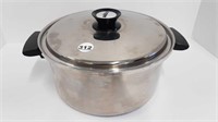 CORONET ULTRA POT WITH LID