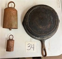 Cast iron skillet, bells