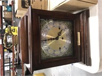 HOWARD MILLER MANTLE CLOCK