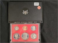 (2) US MINT PROOF SETS: 1977S & 1981S