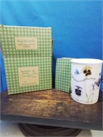 New floral mug in gift box would make a great