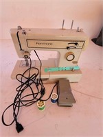 Kenmore Dewing Machine Model 6811