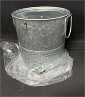 4 Liter Ice Bucket, Insulated Ice Bucket with Lid