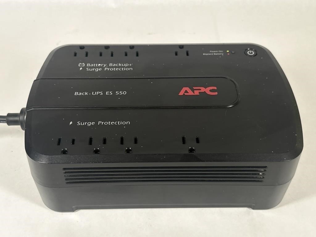 APC Battery Backup/Surge Protector ES 550 BE550G