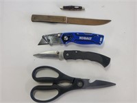 Scissors & 4 Knives