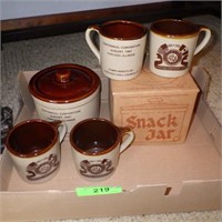 1981 STONEWARE CENTENNIAL CONVENTION SNACK JAR & >