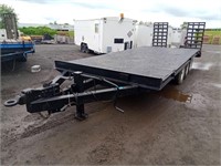 22.5' James King & Co Tri Axle Flat Deck Trailer