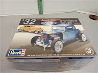 Revell Deuce Coupe model kit 1/25th scale