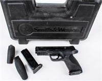 Gun Smith & Wesson M&P 40 Pistol  in 40 S&W