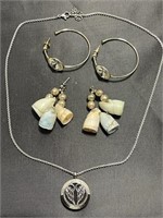 LOT OF PIERCED EARRINGS AND "WINGS" NECKLACE