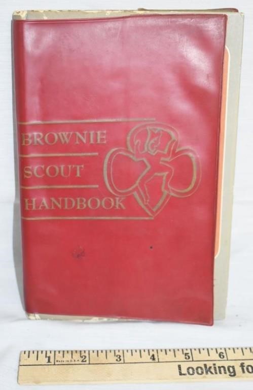 1951 GIRL SCOUT BROWNIE HANDBOOK