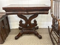 Stunning early 1800s flip top game table