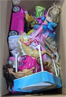 (JL) Dolls, horse, and accessories
