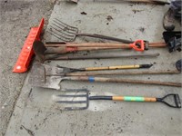 pitchfork & yard tools