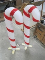 blow mold Christmas candy canes 40" tall