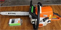 STIHL MS 210C  16" CHAIN SAW AND CASE LIKE NEW