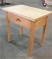 Handcrafted side table 25X17X25h