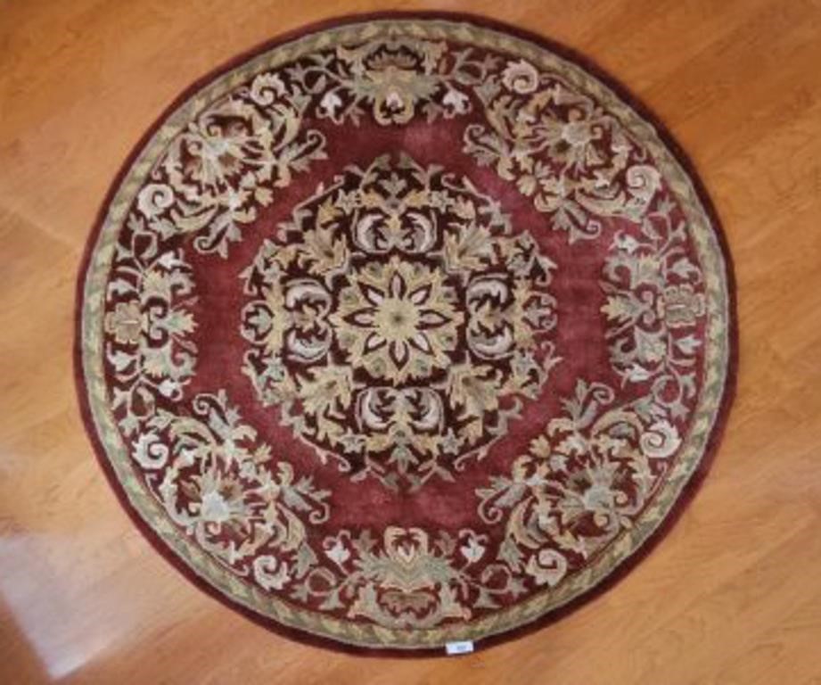 SAFAVIEH HERITAGE ROUND ENTRANCE RUG