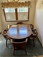 Kitchen table w/ 7 chairs