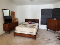 Full Size Bedroom Suite