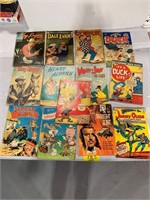 LARGE GROUP OF VINTAGE COMIC BOOKS