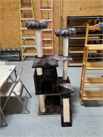 Cat house tower