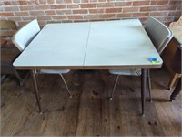 Vintage table & 2 chairs
