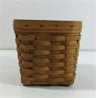 2003 Longaberger Quart Basket with Protector