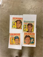 Paper baseball cards